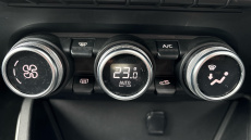 Dacia Duster 1.6 SCe Prestige 5dr Petrol Estate